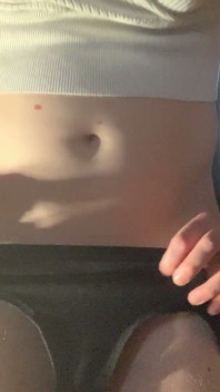 Crossdresser in leggings shows ass.