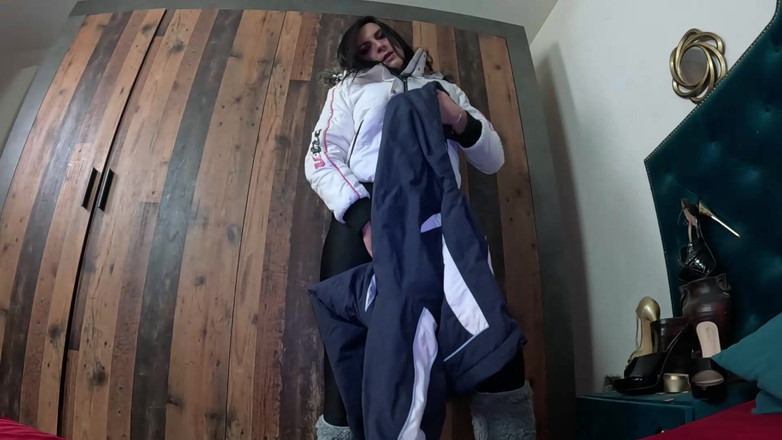 MilfyCalla: Double Downjacket fetish - सेक्सी डांस, सॉफ्ट टच और हस्तमैथुन 325