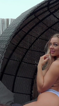 Beth Bennett Roof Top Behind the Scenes Video