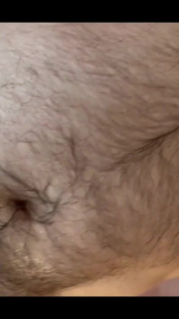What would you do with this sweaty otter body? 