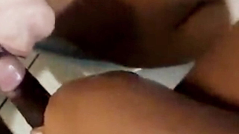 Sofixxx: โป๊รวยย่าคนชอบสุนัขระยํา