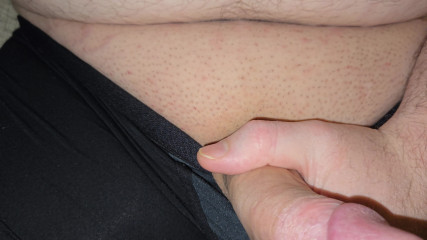 AssPlayLove: Oblečená Chycena pérem