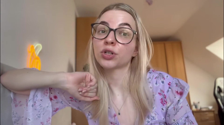 Goddess_Bella_Rae: 5 compiti da eseguire a casa della sissy