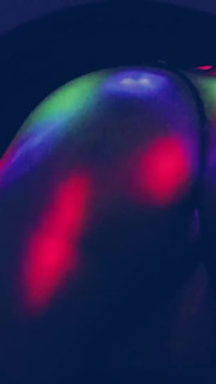 Tu Bouges Le Cul Chaud, Profite De Regarder Mon Cul Sexy Qui Te Désire