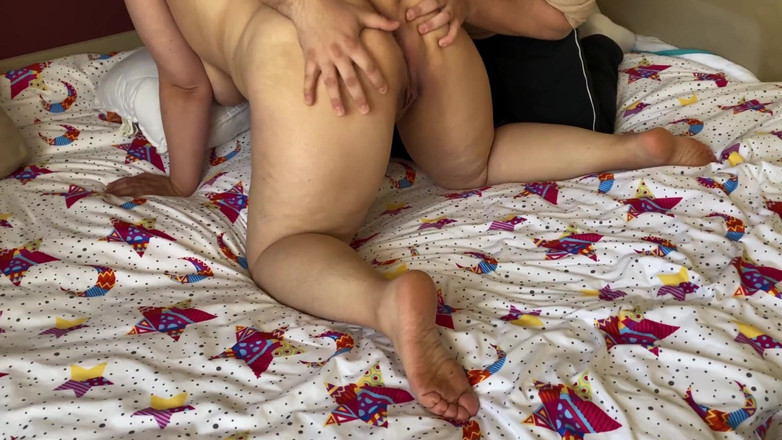 LOLATHESTAR: 今すぐ俺の尻を舐めてくれ!!そしてゆっくり吸え!