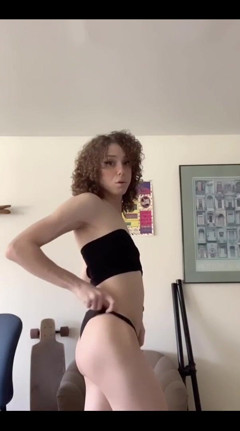 My BF Was Late to Cum Fuck Me