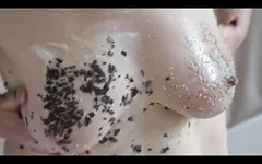 Vú với kem