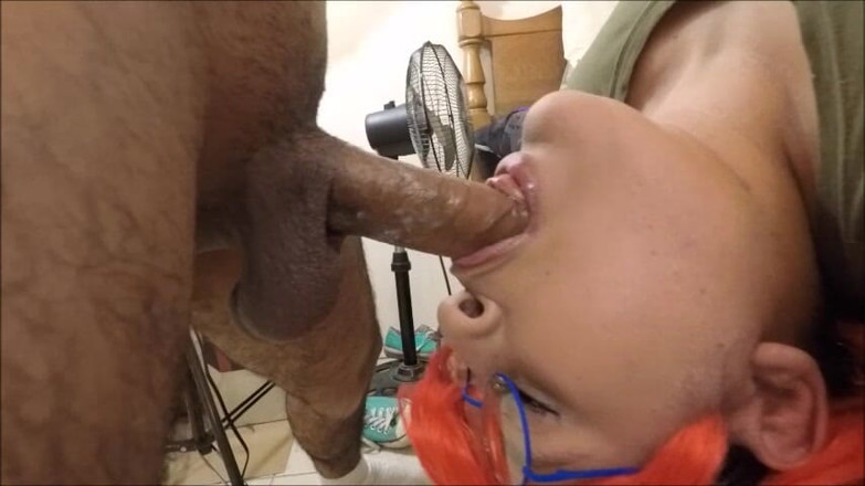 VickyVixen: Judith si fa scopare in gola