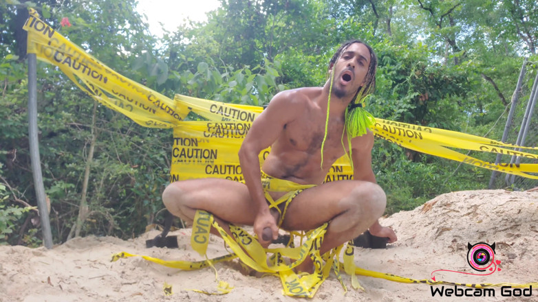 Arthur Eden aka Webcam God: Caution cock at work (4K)