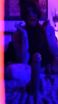 dziewczyna gardło Ogromny dildo