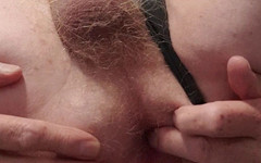 Redhairy4u: Masturbace malého penisu - šukání zadku s hračkou