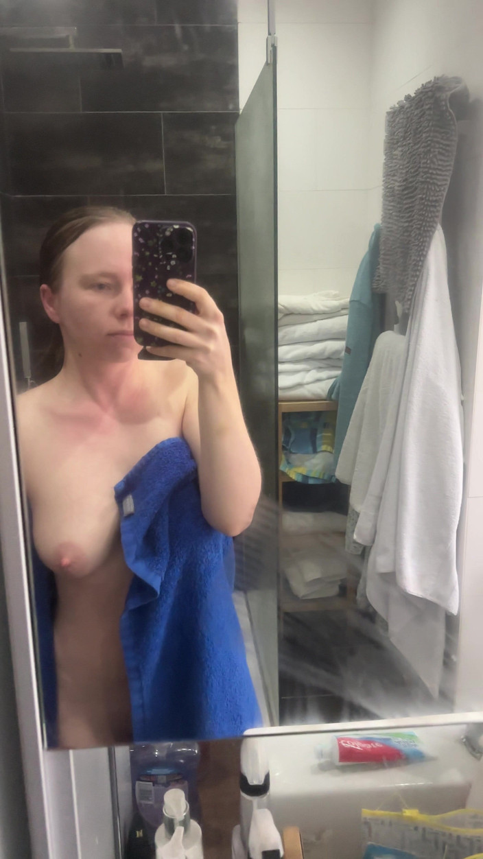 SweetLucy96: Benimle duş al