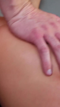 Netter blonder MILF von hartem schwanz mit sexy dessous gefickt