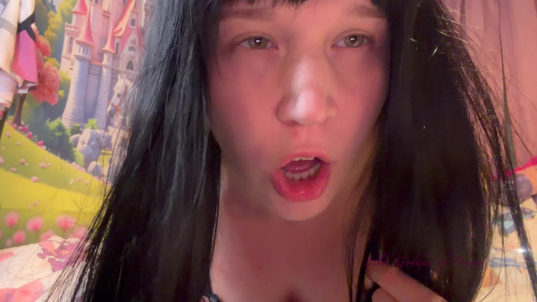 Lily, Goddess of Desire: Goth dengan Wajah Ahegao Menunggang Penis Anda dengan Keras