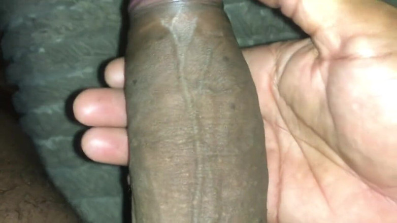 FS04: 我进入我邻居的房子，用精液填满了她丰满毛茸茸的屁股
