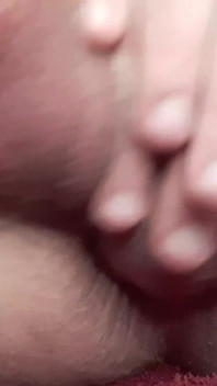 Enges trans-mädchen kommt in ihren eigenen anal, selbst fickt ihren massiven schwanz, wahnsinniger creampie