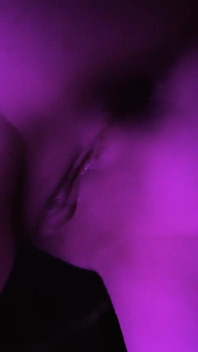 Best Pink Girl Wanna Fuck Her Pussy