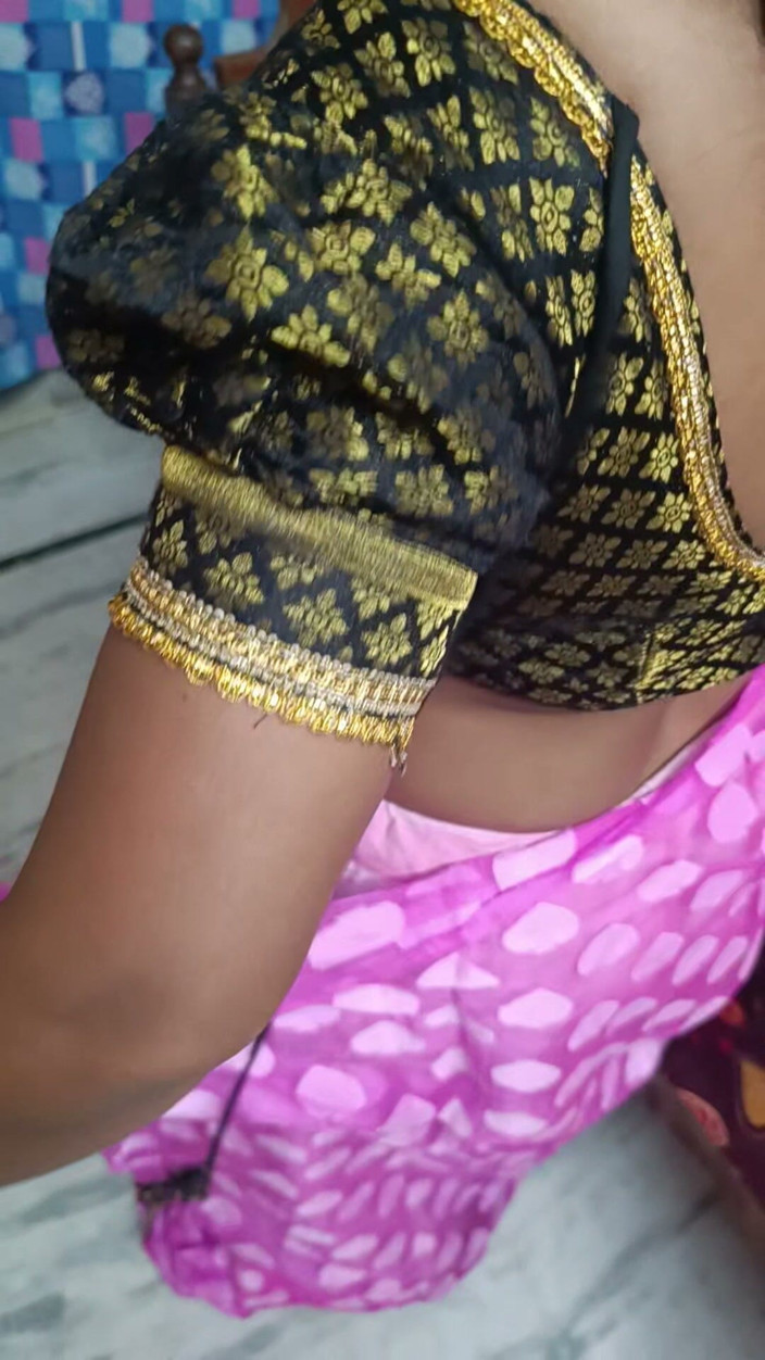 Desigirlsiri: Desi Hot Beautiful Stepmom Fucking Hard with Stepson