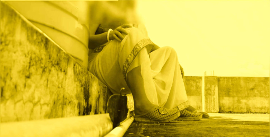 Teensex: J’attrape ma bhabhi timide dans mon bâtiment sur le toit...