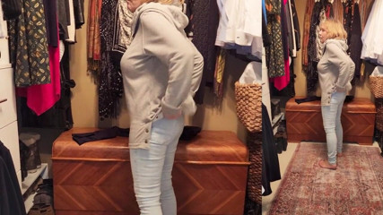 MarieRocks: Hot gilf in her hometown