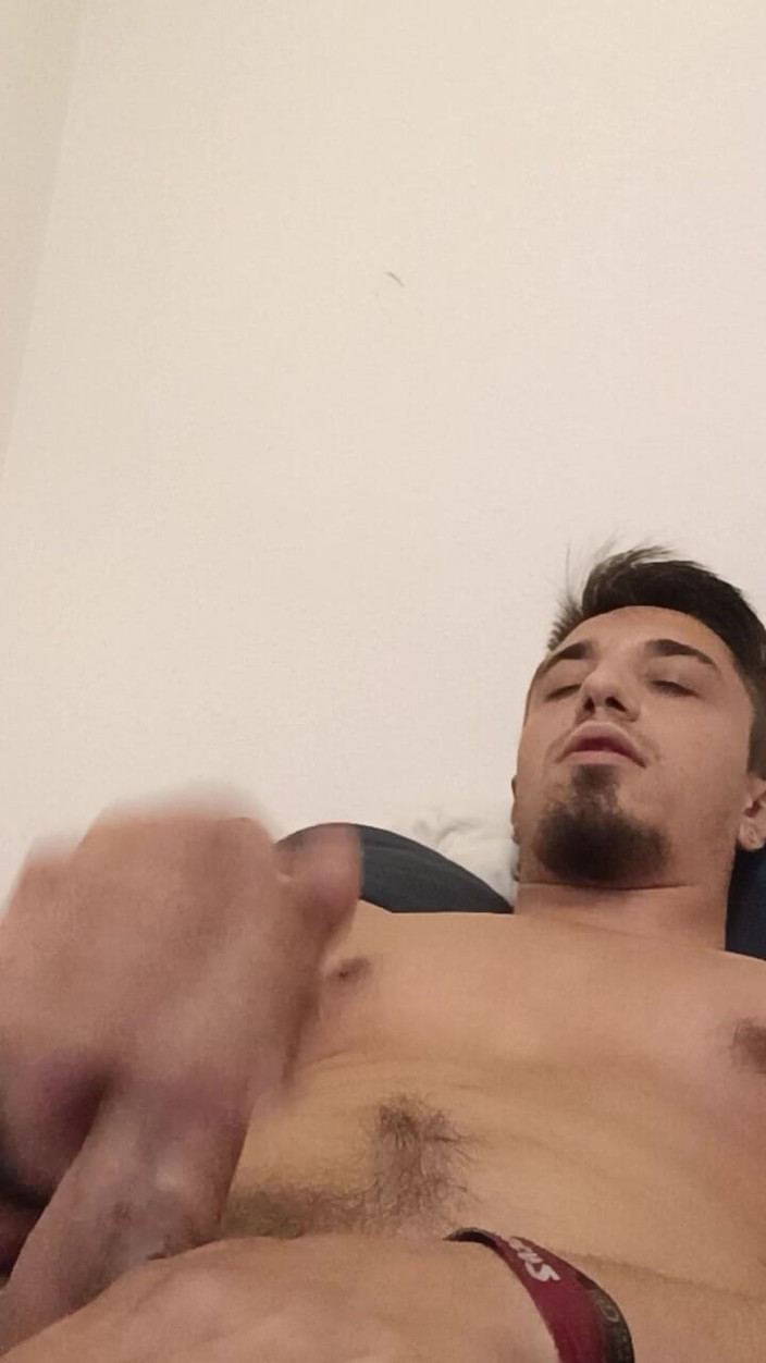 Skinnylover18: Дрочка руками і камшот