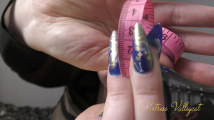 Mxtress Valleycat: Vintage astrologie z 90. let