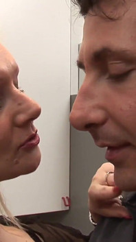 Home Cheating with Kriss Le Blond an Italian Mature Whore with Light Hair Gets Her Pussy Stuffed