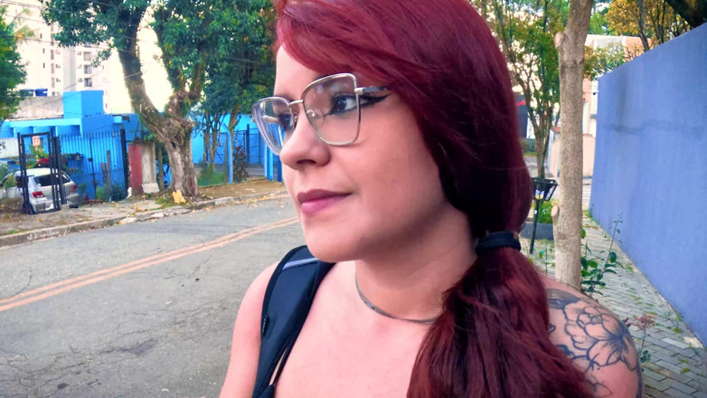 Redxxcutie: Rekaman pertama saya, pria itu masuk ke dalam saya