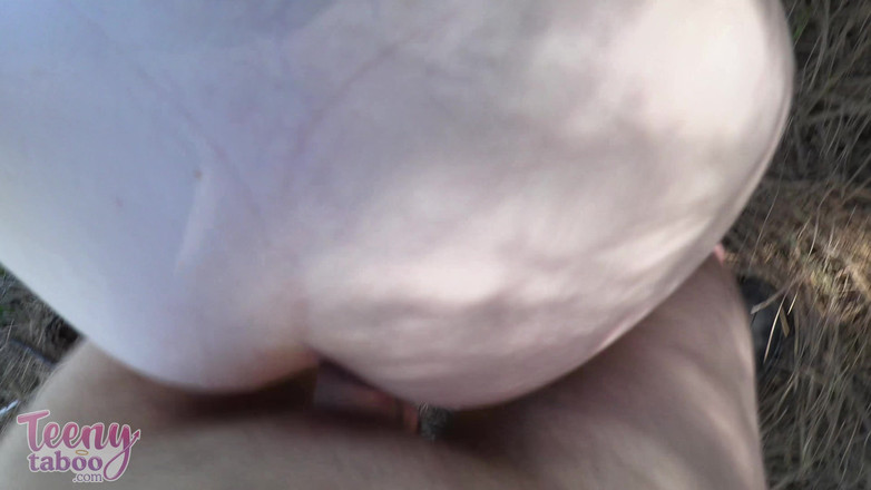 Teenytaboo: Reproducere Celestina în natură