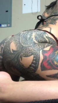 Twerking My Tatooed Ass