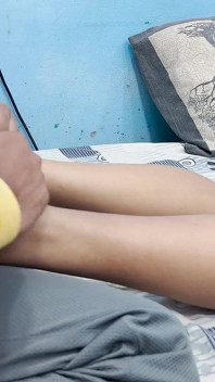 Mestra pés massagem por escravo