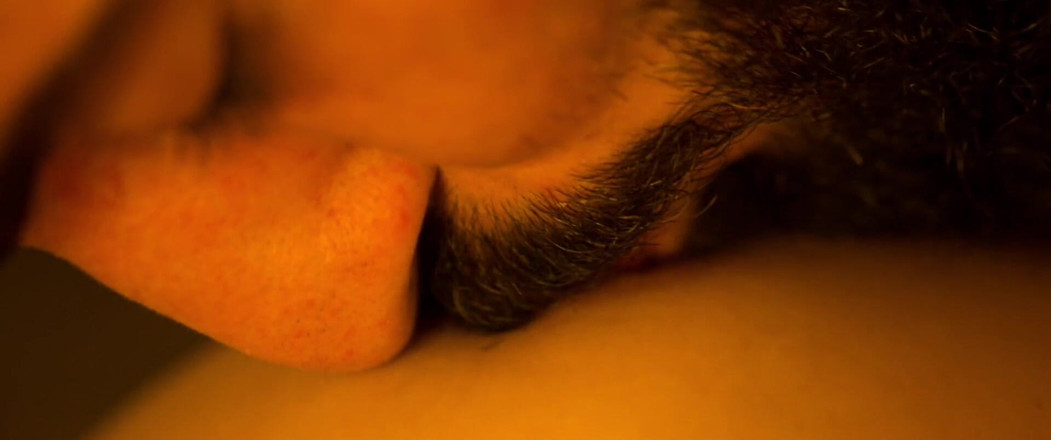 Verso Cinema: Ouija gives marvelous blowjob