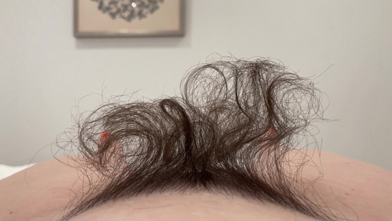 Sophie James: Das längste schamhaar hier ??
