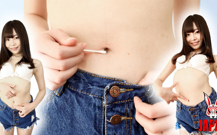 Japan Fetish Fusion: Ona to čistí, voní to, úsměvy - Tae's Belly Button Fetish POV