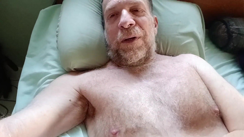 Hairyartist: Pancut ke dalam dan hisap zakar saya