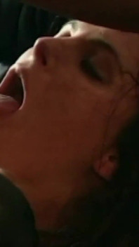 Jessica Fiorentino Takes a BBC in Her Hairy Pussy and Her Ass Hole