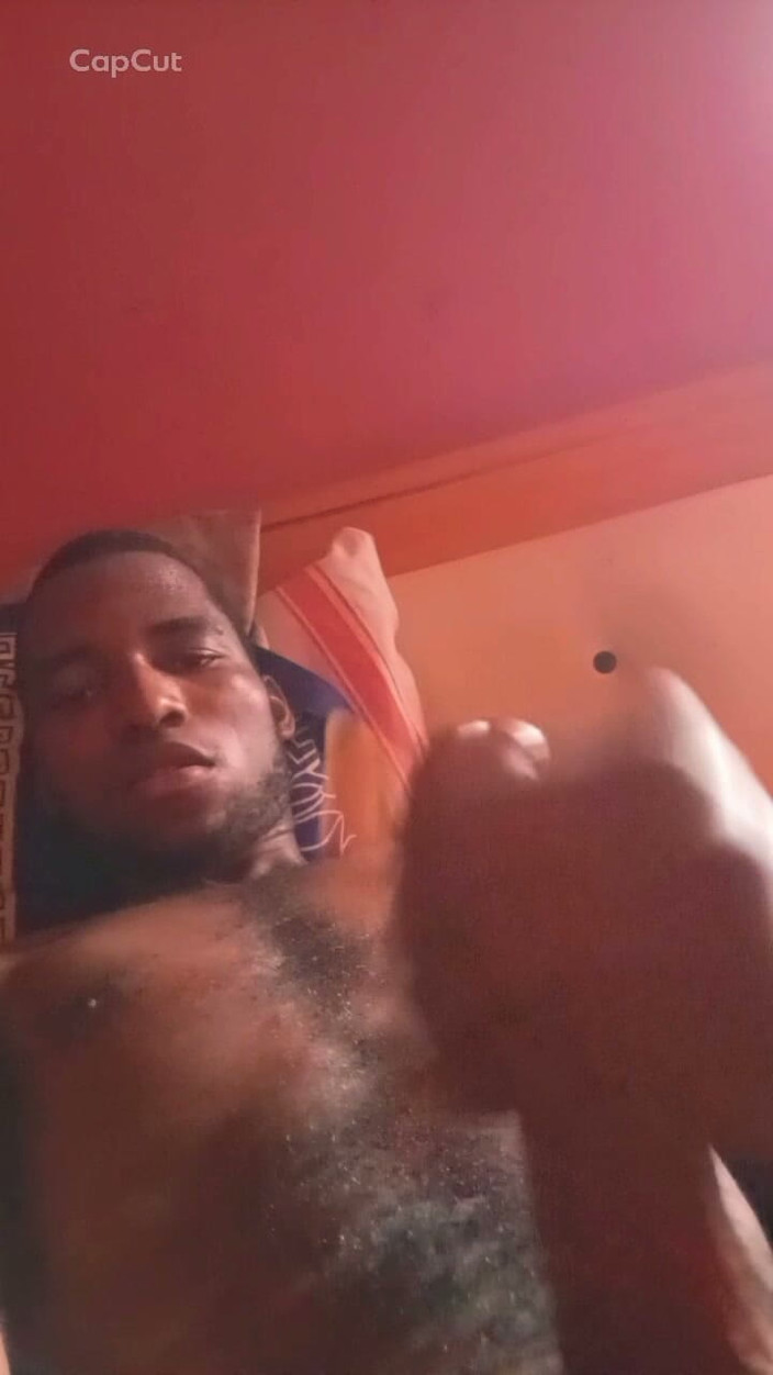 HornyLayer34: Really Needs Someone to Get My Ass Fucked up