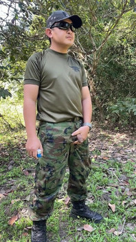Tesão solider tailandesa masturba e goza no trabalho