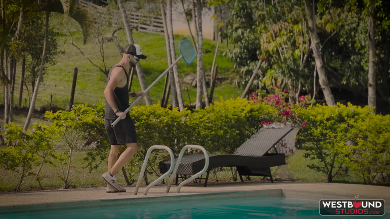 Run good girls: Horny Colombian Babe Annie Marin Fucked by Filip the Pool...