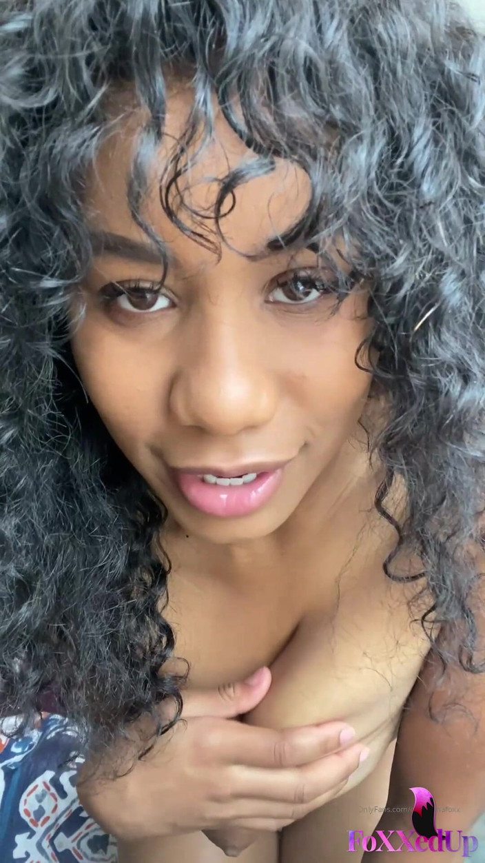 Jenna Foxx: Jenna Foxx Białe pończochy JOI złośliwiec