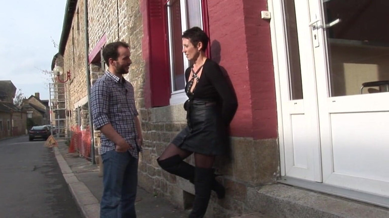 Nude in France: Amateur french mature rimming and deepthroat queen gets her pussy...