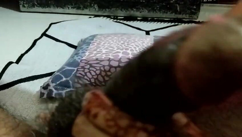 Anar Kali: Deshi Bhabhi olie masseer haar oude vriend klok, ziek, olie...