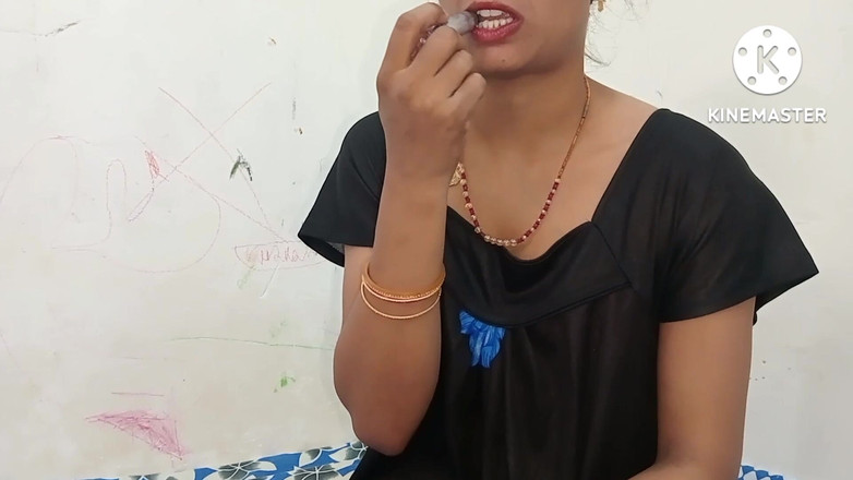 Ankurpriya000: Твоя прія бхабхі польською мовою і показує трусики