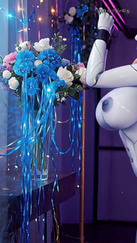 Cosplay milfs được đụ và creampied bởi một người lạ