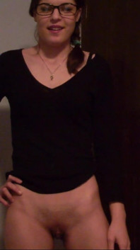 Kinky Teen Pee on the Floor and Talks About How She Feels