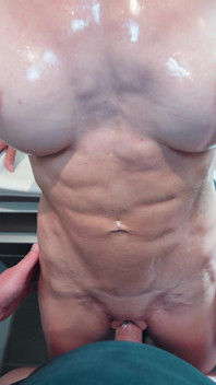 Naoliwiona bogini fitness