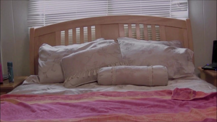 Nikki Nevada: Thick White Cum On My Pink Dildo