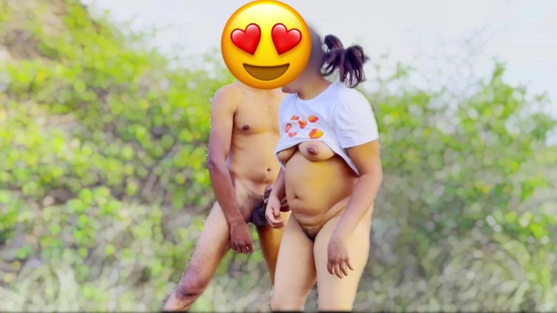 Fuckkkker: 정글에서 이웃과 섹스하는 인도 마을 소녀, 풀 힌디어 오디오