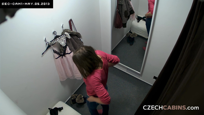 Czech Cabins: Czech Cabins 8: Skinny Brunette Shows Her Ass - Every Angle on...