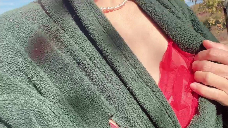 sweethanajapanese: Genç hana küçük kıllı amcık yerde büyük yağmur özel video bu